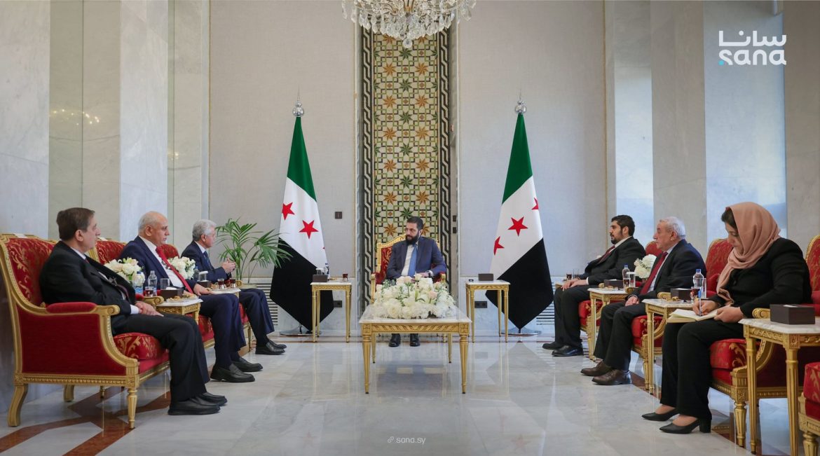 الرئيس أحمد الشرع بيستقبل وفد من المجلس الوطني الكردي بدمشق