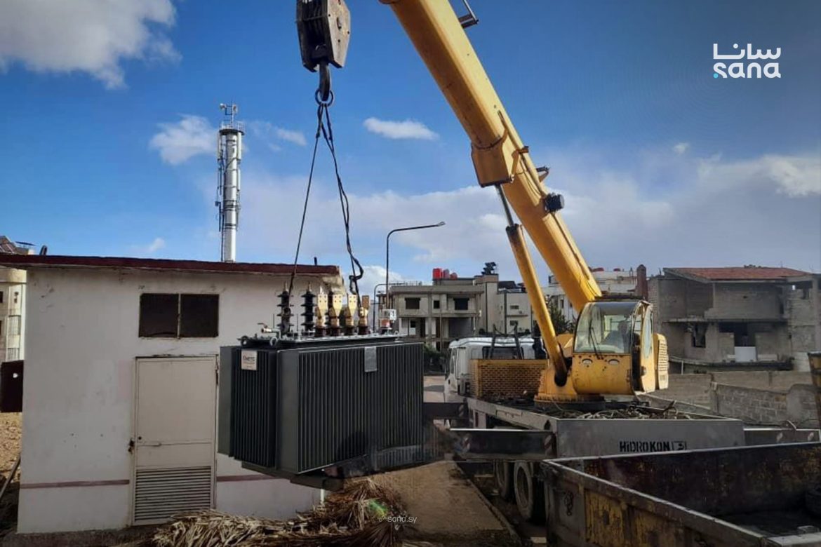 تركيب محولتين كهربائيتين جداد بقرى الشام والصبورة بريف دمشق لتعزيز الشبكة