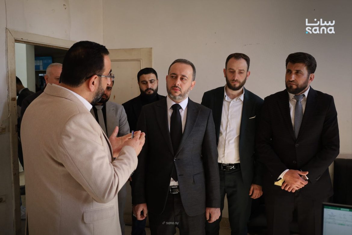 معاون وزير النقل بيلف على مديرية النقل بطرطوس وبيشوف الشغل