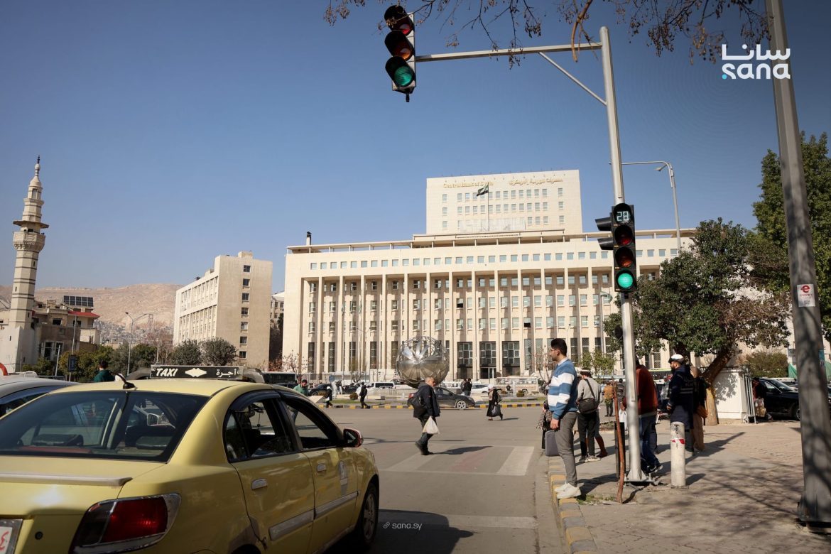 دمشق بلشت تجربة الإشارات المرورية اللي بتحكي كرمال أمان المشاة وذوي الإعاقة