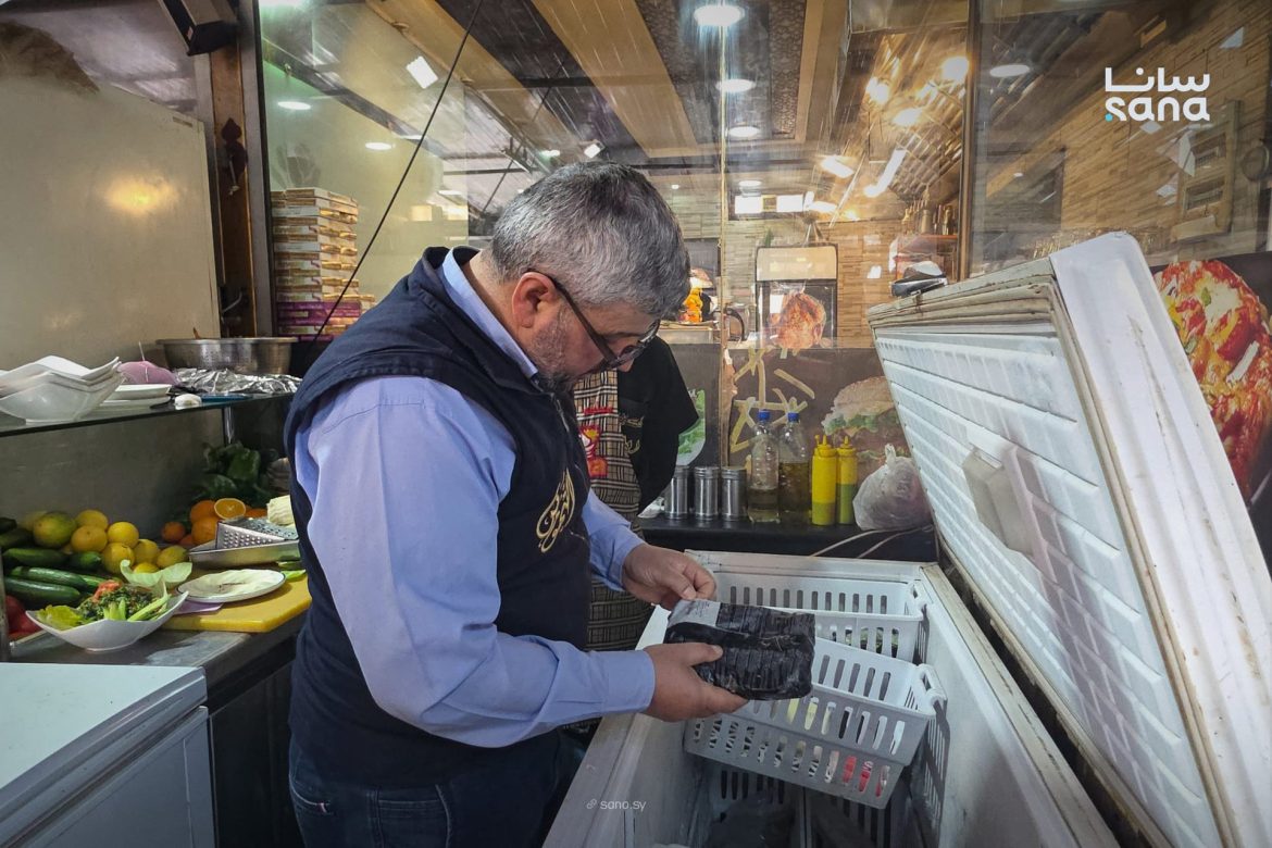 جولات تفتيش مكثفة على المطاعم والحلويات بدرعا لضمان أكل صحي