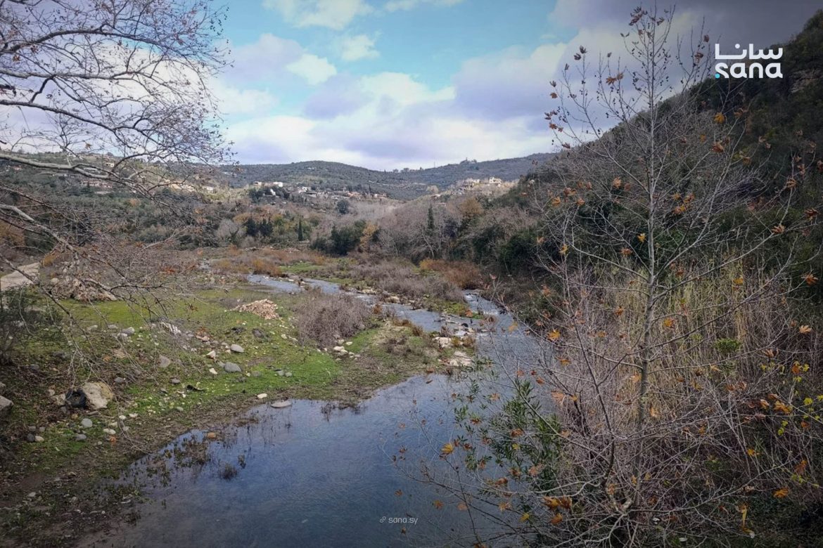 الجو بسوريا اليوم: درجات الحرارة عم تنزل شوي والفرصة للمطر واردة بمناطق معينة