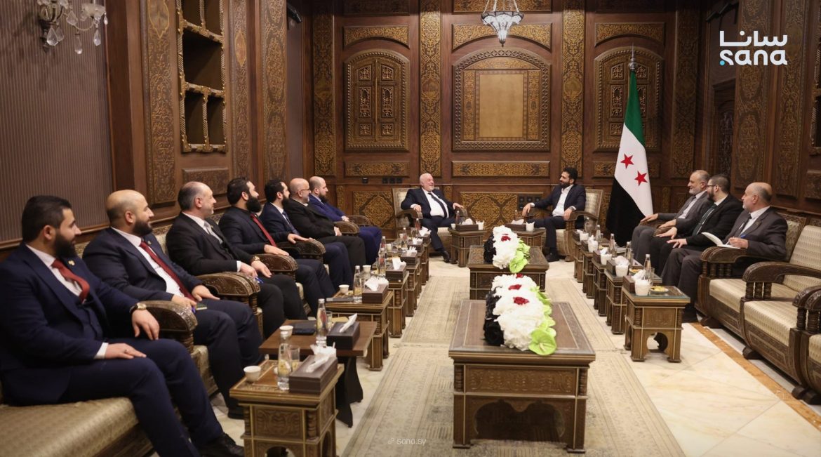 اجتماع بين الداخلية والأوقاف لتنسيق تحضيرات رمضان والحج بسوريا