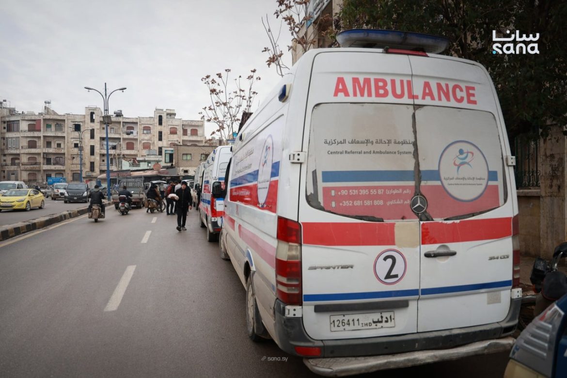 صحة إدلب عم تجهز سيارات إسعاف وعيادات متنقلة للمتضررين من المطر