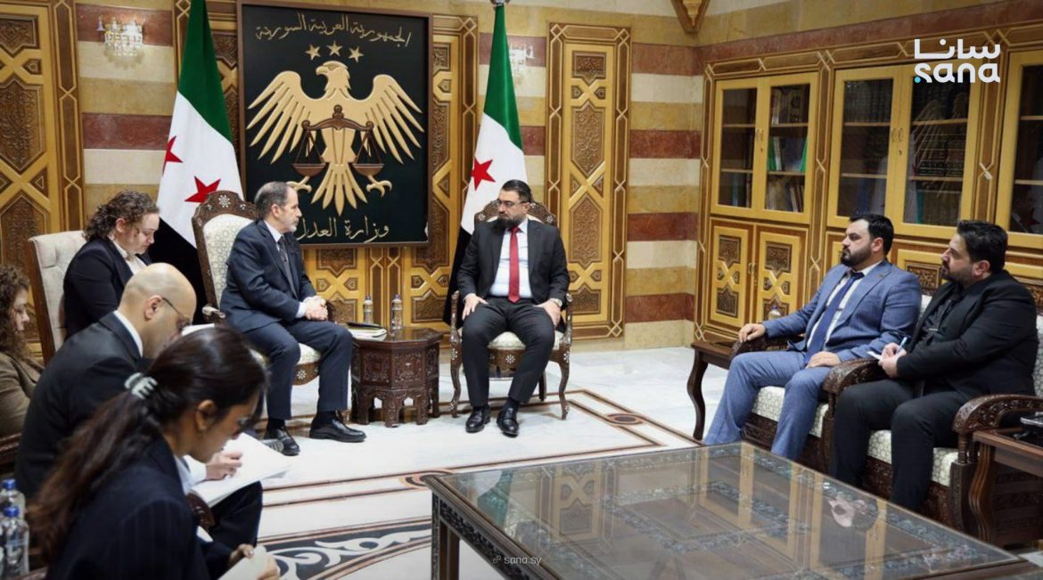 وزير العدل بيجتمع مع وفد من الأمم المتحدة لبحث التعاون بالقضايا الجنائية