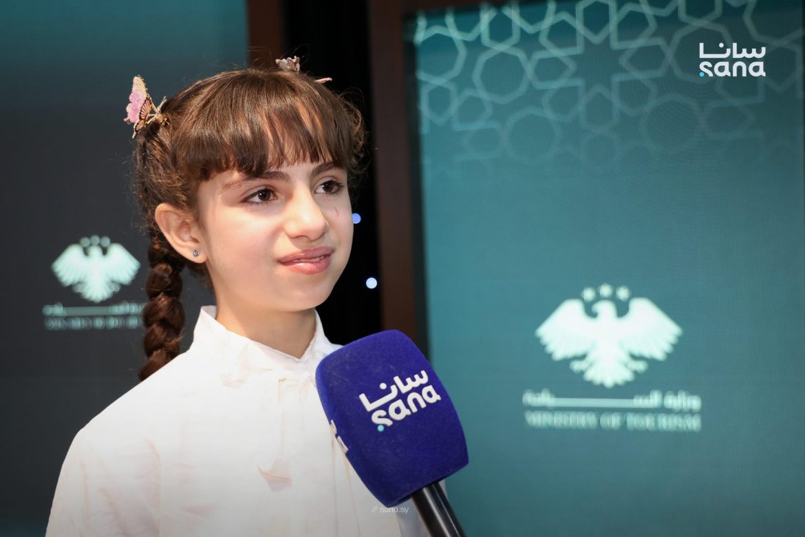 كتاب الطفلة بانة عبدالله "أنا سوري" نزل بمعرض دمشق للكتاب