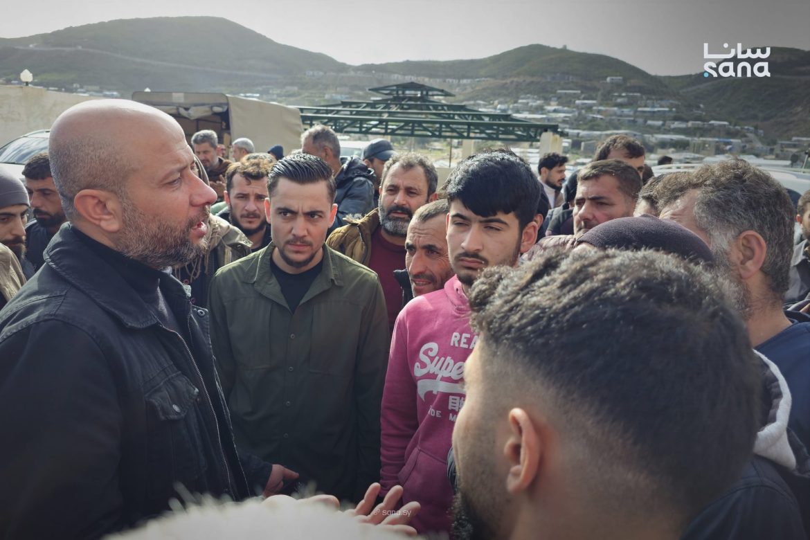 وزراء ومحافظين بيزوروا المتضررين من السيول بإدلب، ومخيم جديد بالطبقة