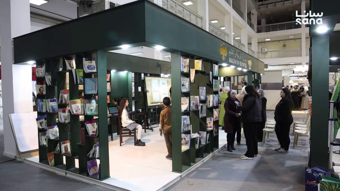 أبطال تحدي القراءة العربي عم يزوروا معرض دمشق للكتاب