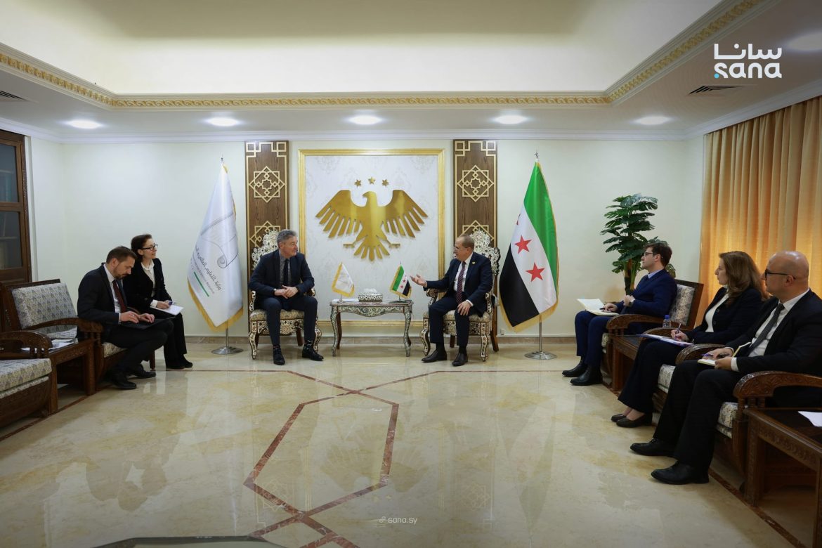 وزير التعليم العالي والاتحاد الأوروبي عم يناقشوا فتح مكتب إيراسموس بلس بدمشق