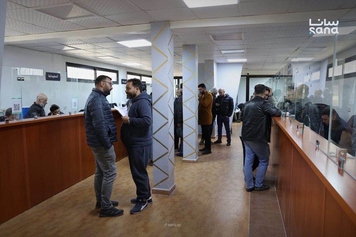 معبر جديدة يابوس بريف دمشق صار أسهل بكتير بالنافذة الواحدة