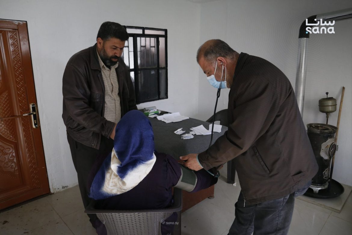 جمعية "لمسة شفا" بتوصل خدماتها الطبية لكويا بريف درعا الغربي