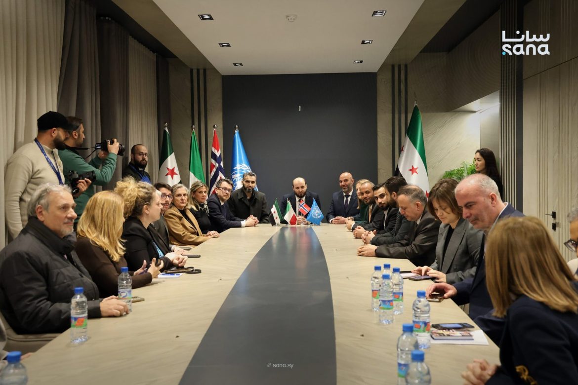 وزير الطاقة اجتمع مع وفود من إيطاليا والنرويج، ووقعوا اتفاقية لترميم محطة دير علي الكهربائية