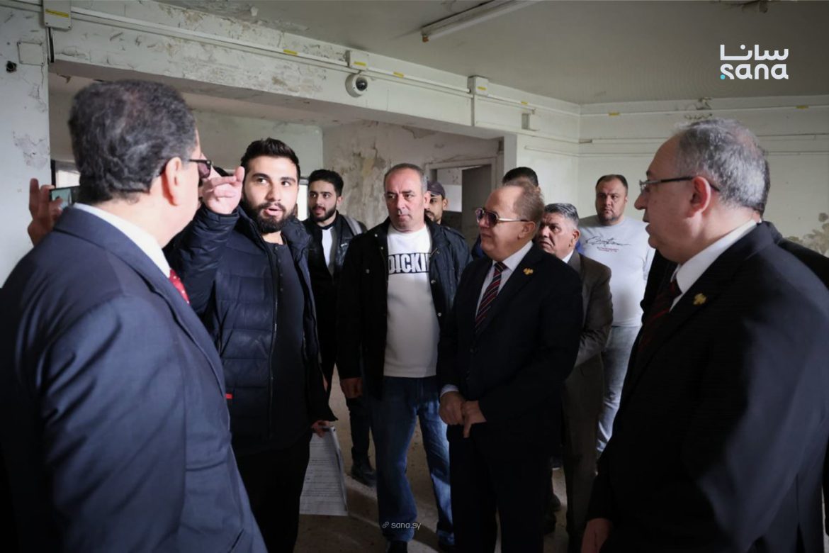 وزير التعليم العالي بيفتح أبواب الوزارة للطلاب وبيوعد بتحسينات بالسكن الجامعي