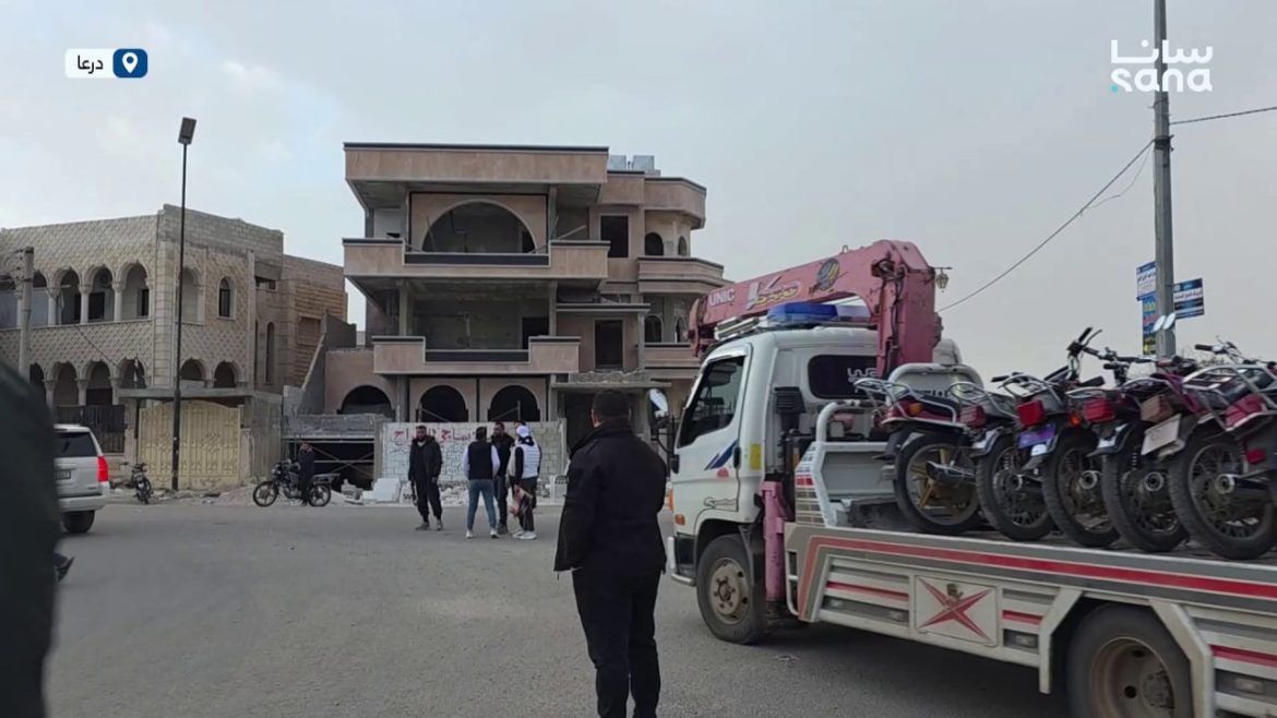 فرع المرور بدرعا بلّش حملة ليصادر الموتورات المخالفة