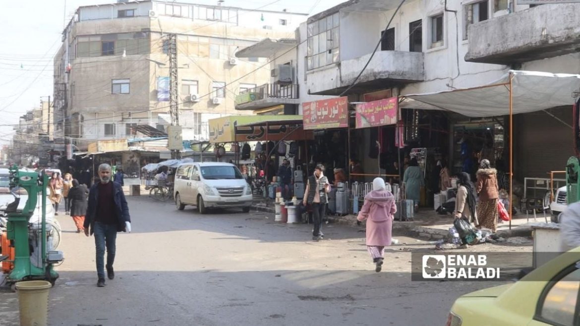 شرق سوريا: بعد تغيير السيطرة، خطاب الكراهية عم يزيد بين الناس