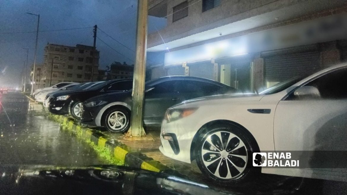 طرطوس: أهلها بيشتكوا من فوضى إشغالات الأرصفة ومجلس المدينة بيتحرك