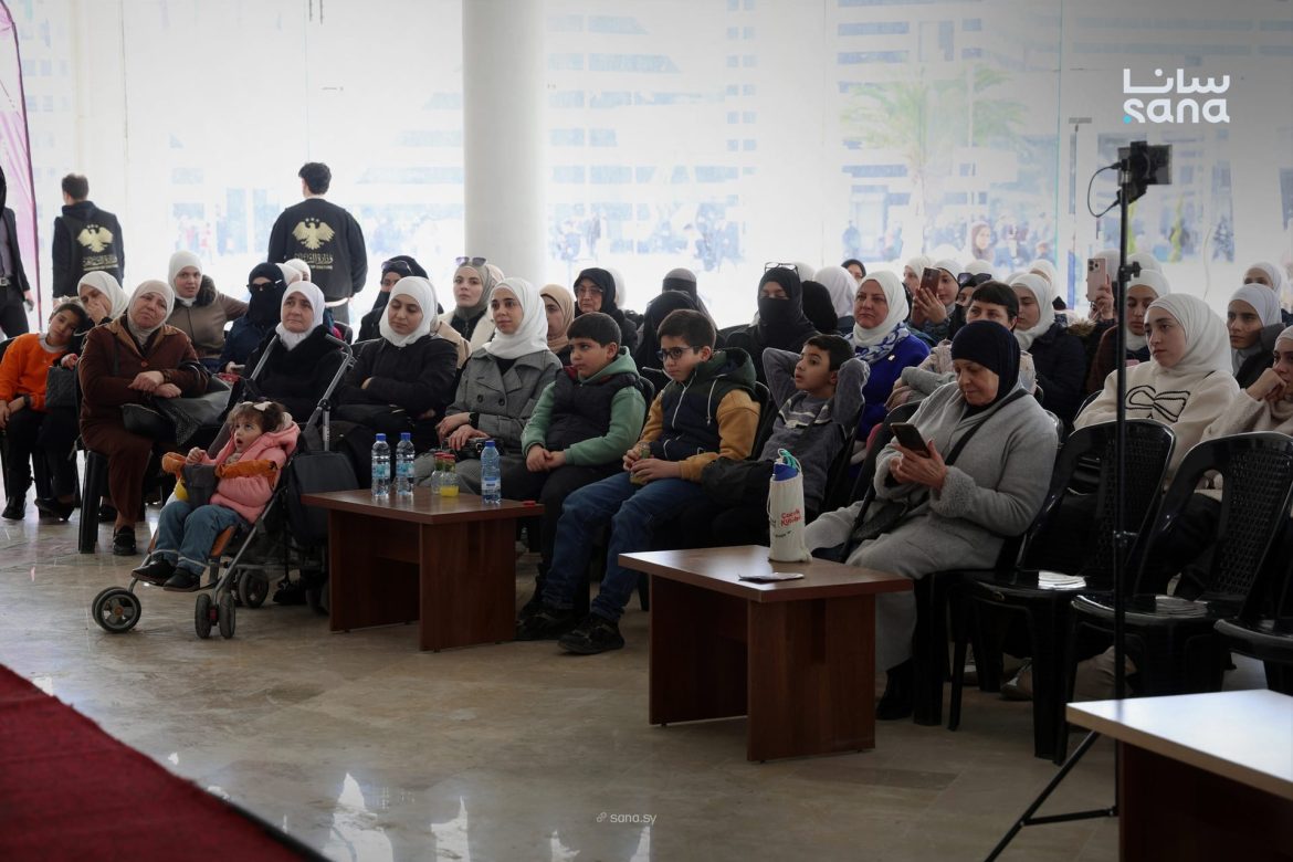 المنشد عمار صرصر قدم محاضرة عن التربية بالسيرة النبوية بمعرض دمشق للكتاب