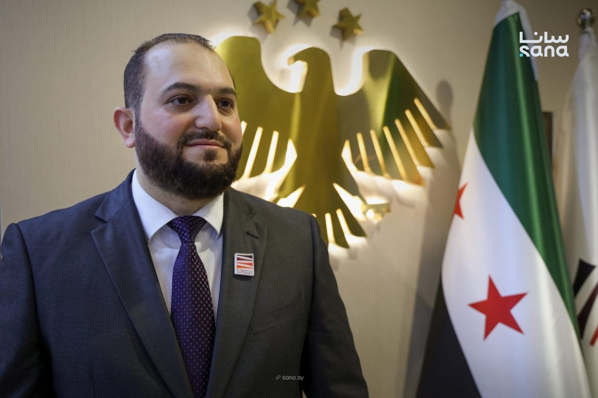 وزير الثقافة ومحافظ دمشق زاروا معرض دمشق الدولي للكتاب بآخر يوم