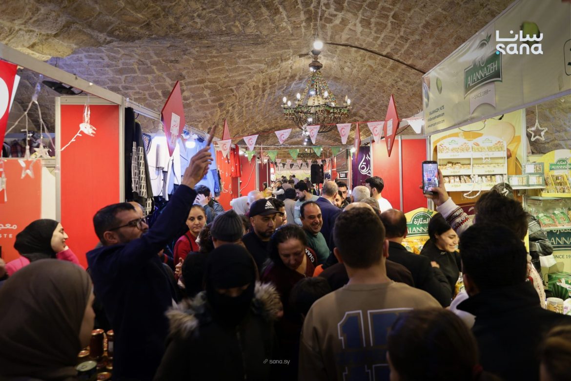 مهرجان "رمضان يجمعنا" بلش بـ طرطوس بمشاركة أكتر من 40 شركة