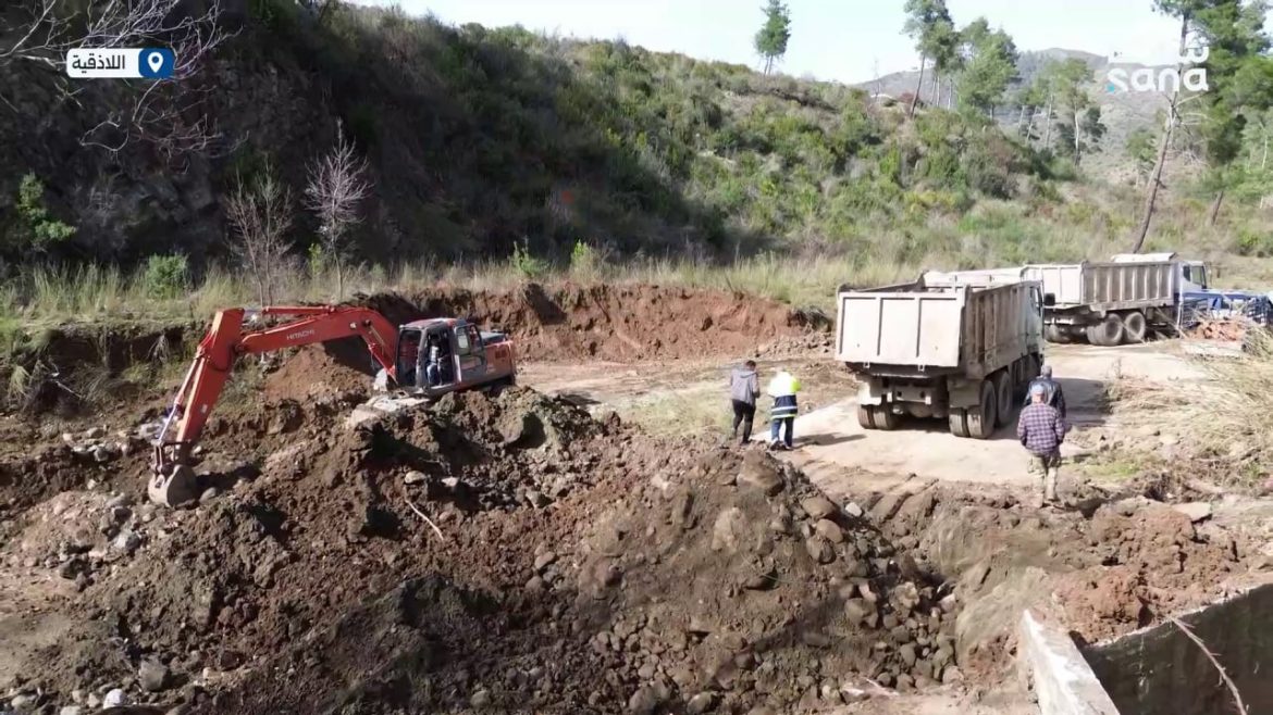 ترميم جسر حيوي بجبلا التركمان بريف اللاذقية بيربط 10 قرى