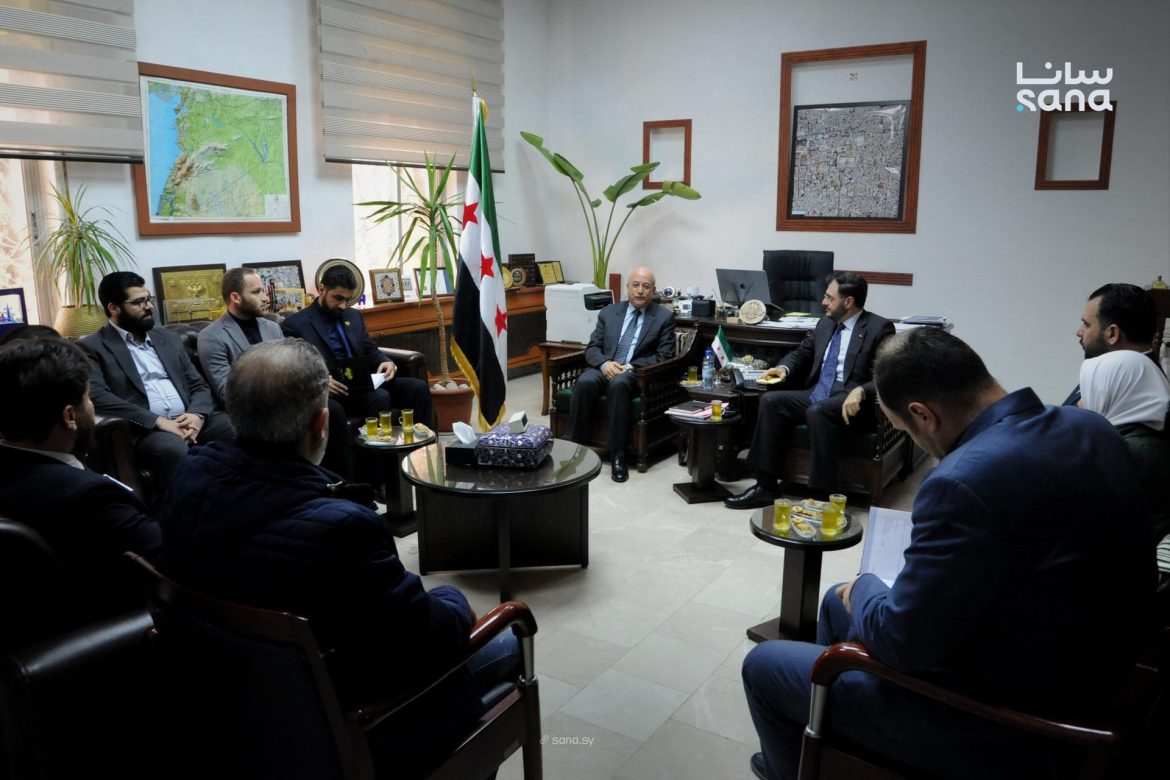 وزيرين الاتصالات والنقل بسوريا عم يحكوا عن أتمتة إجازات السواقة