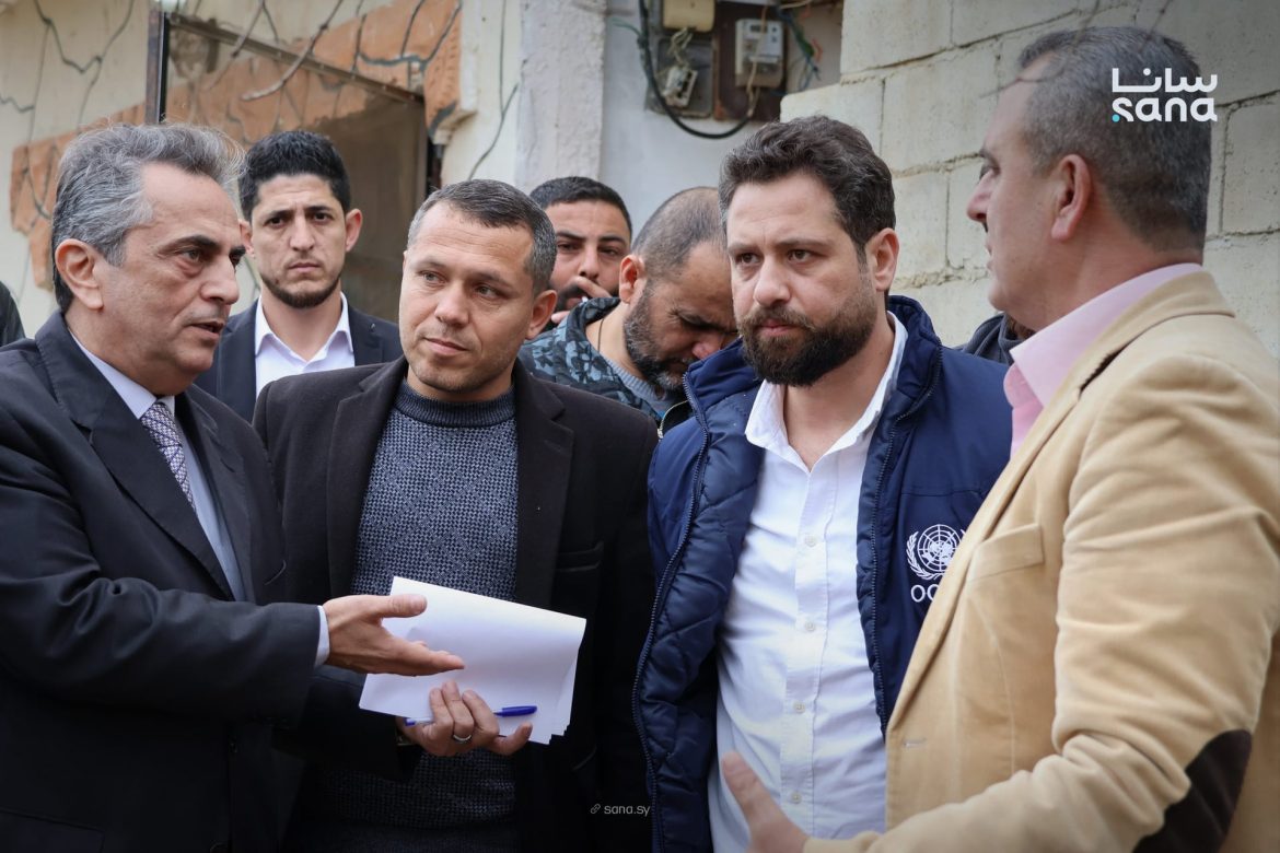 وفد رسمي عم يتفقد أضرار الفيضانات بسهل عكار بريف طرطوس