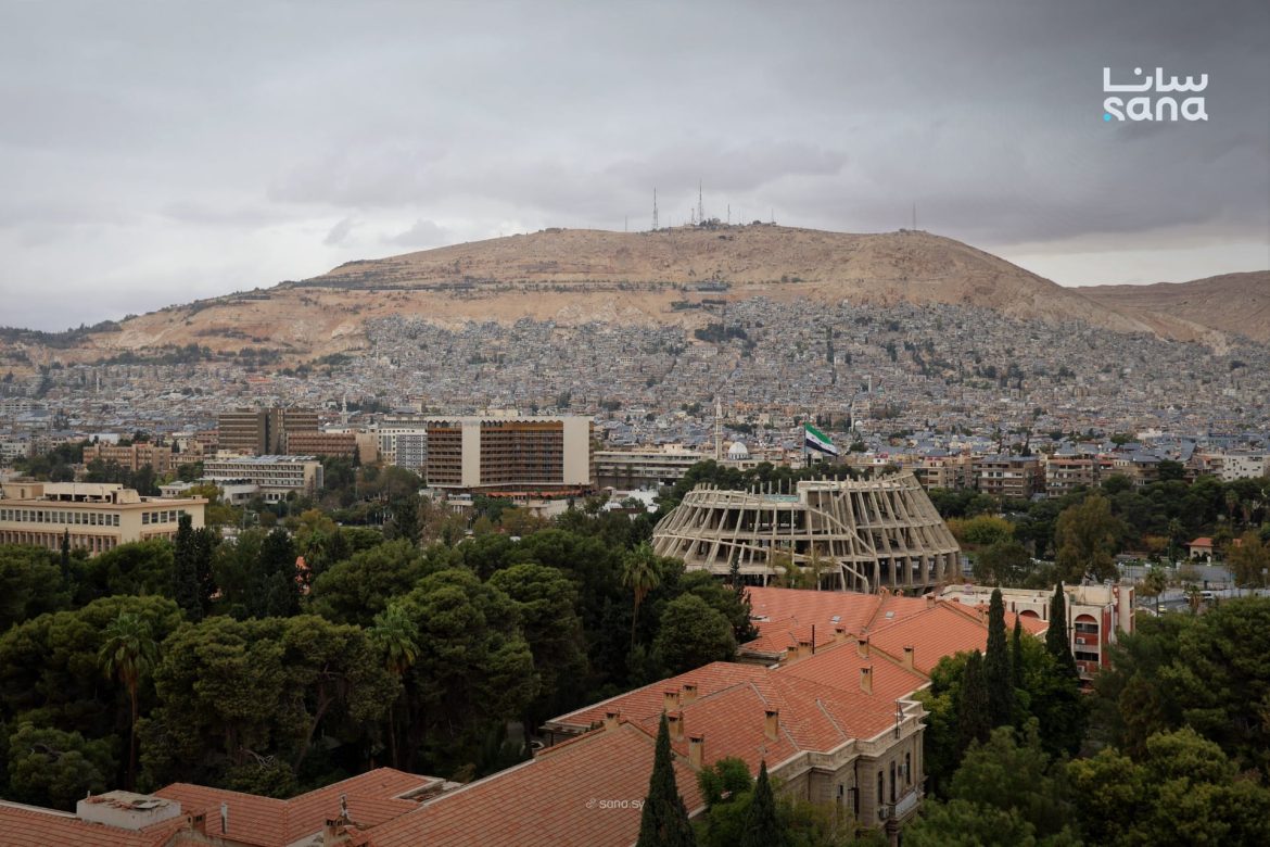 الأرصاد: مطر خفيف الليلة وبكرا والجو بيستقر من مسا الخميس