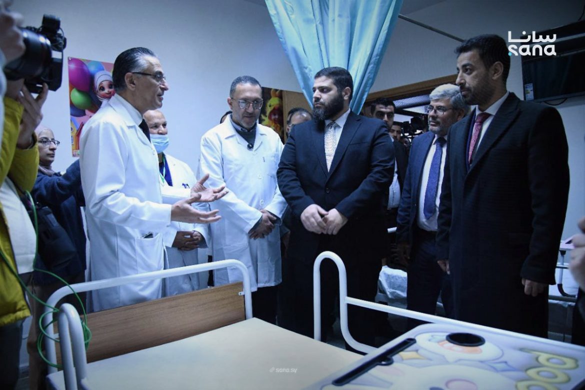 وزير الصحة افتتح 8 أقسام جديدة بمشفى التل الوطني