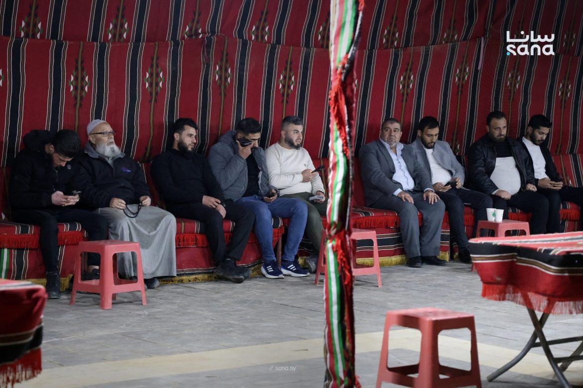 خيمة حماة الرمضانية بتناقش قضايا الخدمات وكيف يحلوا مشاكل المدينة