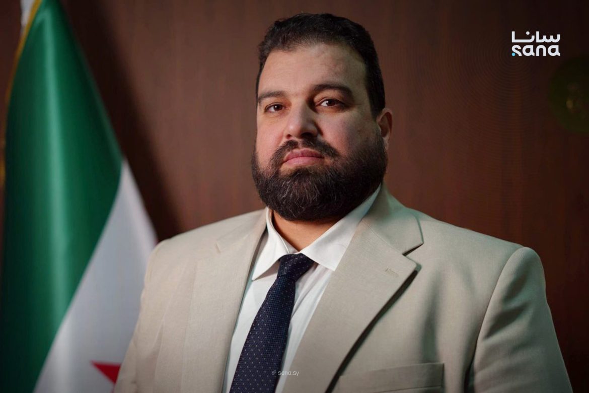 محافظ السويداء بياكد: الطريق مفتوح وما في حصار، بس في عصابات عاملة مشاكل