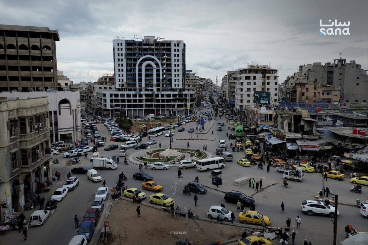 وفاة ست برصاص مجهولين بحي عكرمة بحمص، والأمن الداخلي بلّش تحقيق