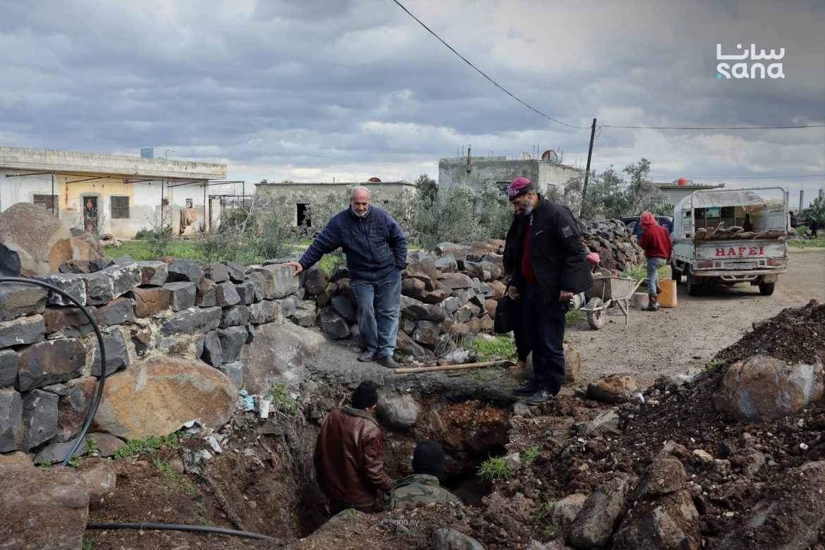 بلدية كفرنان عم تزبط شبكة الصرف الصحي بقرى ريف حمص