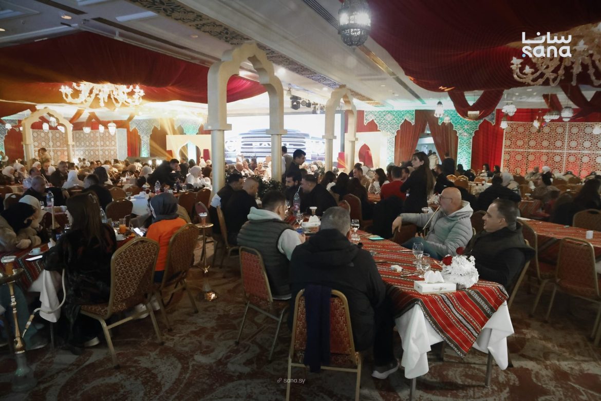 خيمة رمضانية بدمشق عم تدعم أهلنا اللي تضرروا بالفيضانات بالشمال السوري