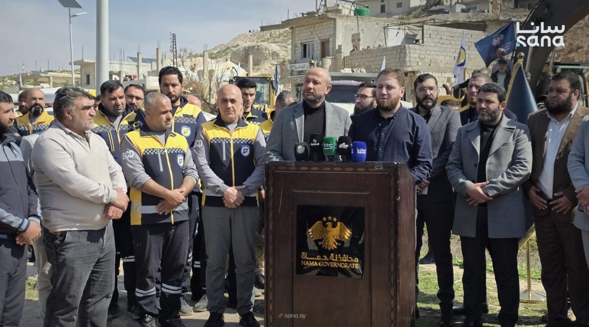 وزير الطوارئ ومحافظ حماة عم يطلقوا حملة لإزالة الأنقاض من محردة وصوران والسقيلبية وسلمية