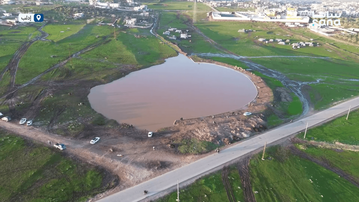صور جوية بتورجي امتلاء رام بليون بجبل الزاوية بإدلب