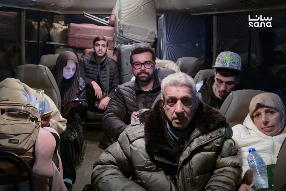 79 مواطن سوري رجعوا من الأردن ع دمشق عن طريق معبر نصيب بعد تنسيق من الخارجية