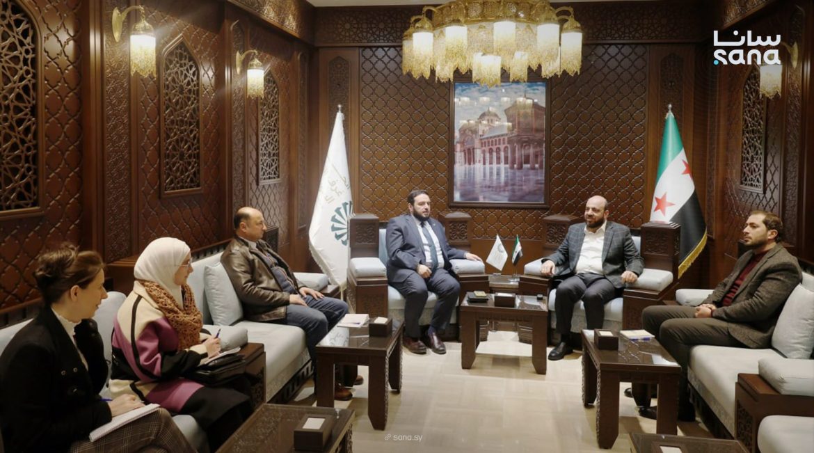 اتحاد غرف التجارة وهادول تبع التصدير عم يناقشوا كيف يدعموا المصدرين