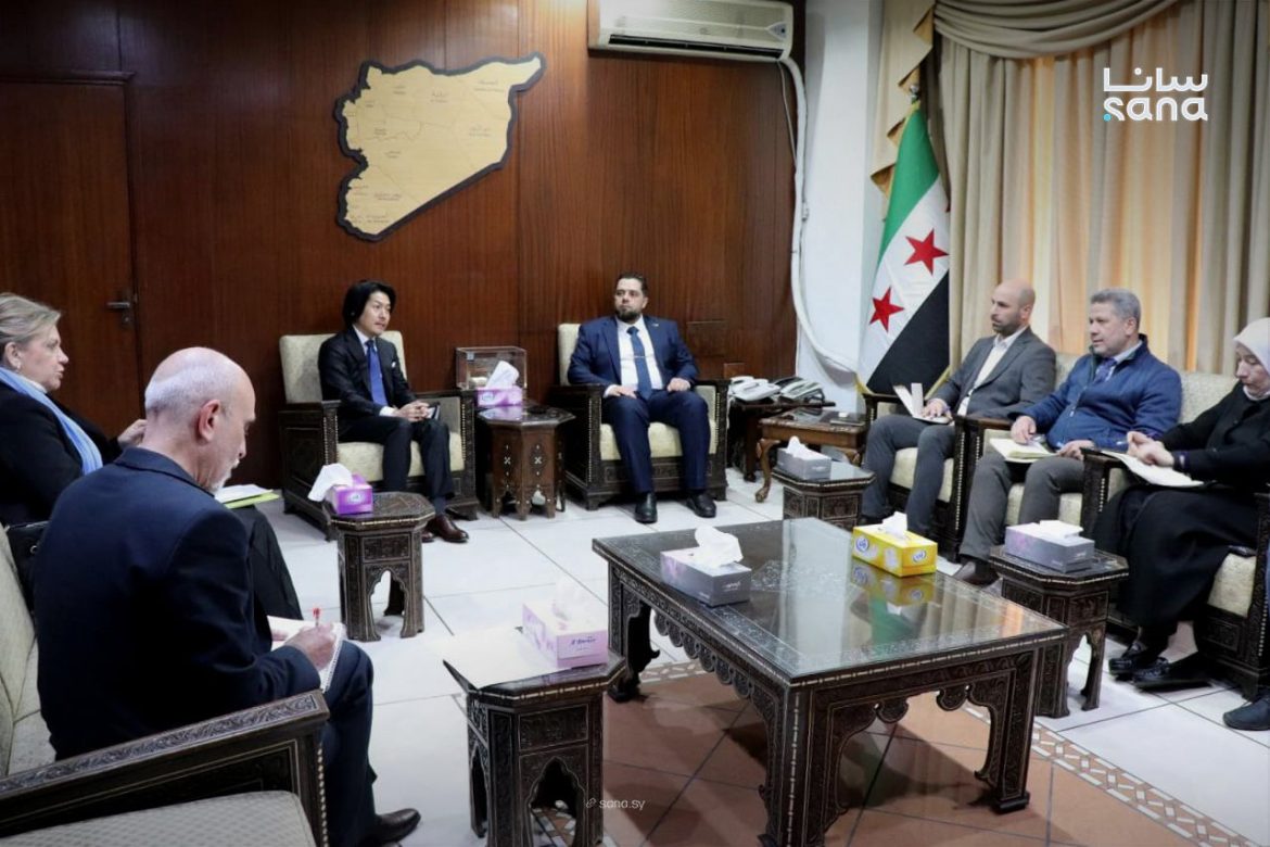 وزارة الأشغال والموئل عم يتفقوا على دعم الإسكان وإعادة الإعمار بسوريا