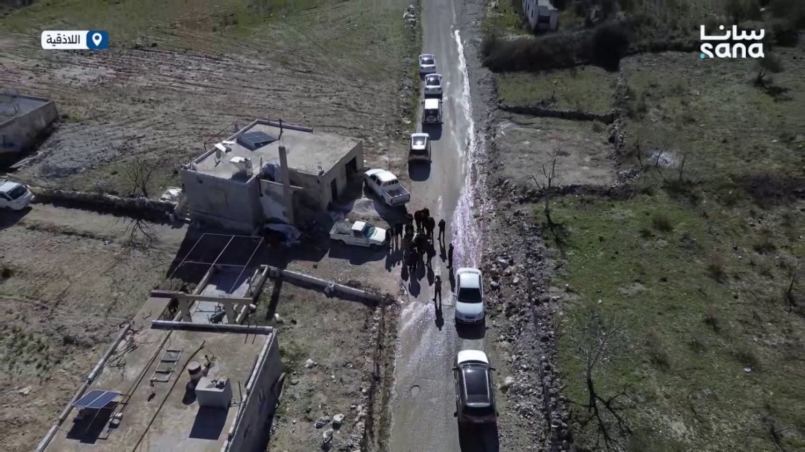 صندوق خيري باللاذقية عم يرمم بيوت الأسر المتضررة ويحسن وضعها