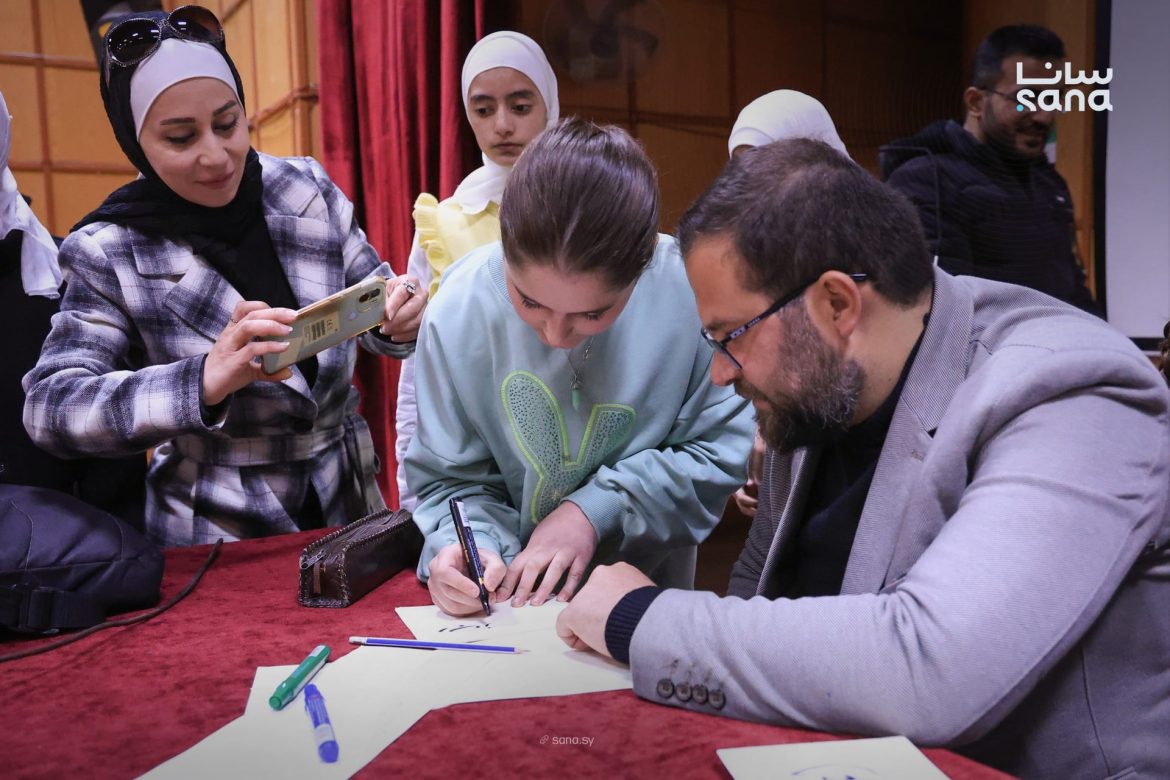 ورشة حلوة لتعليم الخط العربي للصغار بثقافي الميدان بدمشق