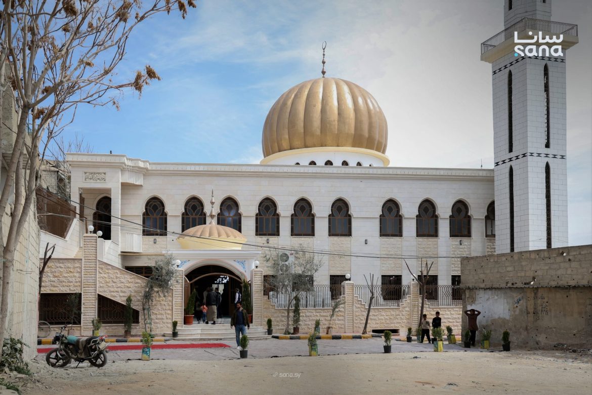 مسجد حذيفة بن اليمان بحمورية رجع يفتح أبوابه بعد ما ترمم وتأهل