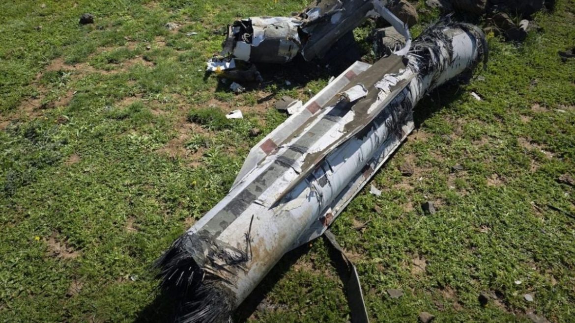 سوريا عم تبعد حالها عن الحرب بين أمريكا وإسرائيل على إيران