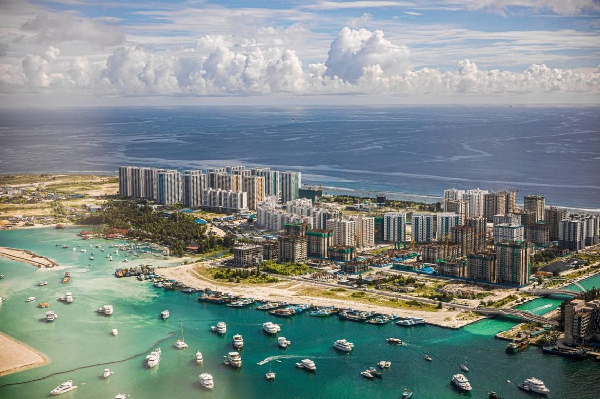 الخارجية البريطانية بتحدث نصايح السفر بسبب الوضع بالشرق الأوسط