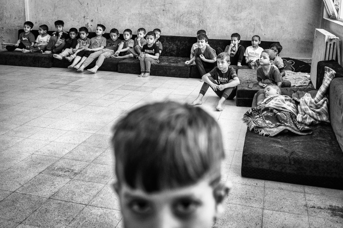 كيف نظام الأسد خبّى آلاف الأطفال عن أهاليهم بسوريا