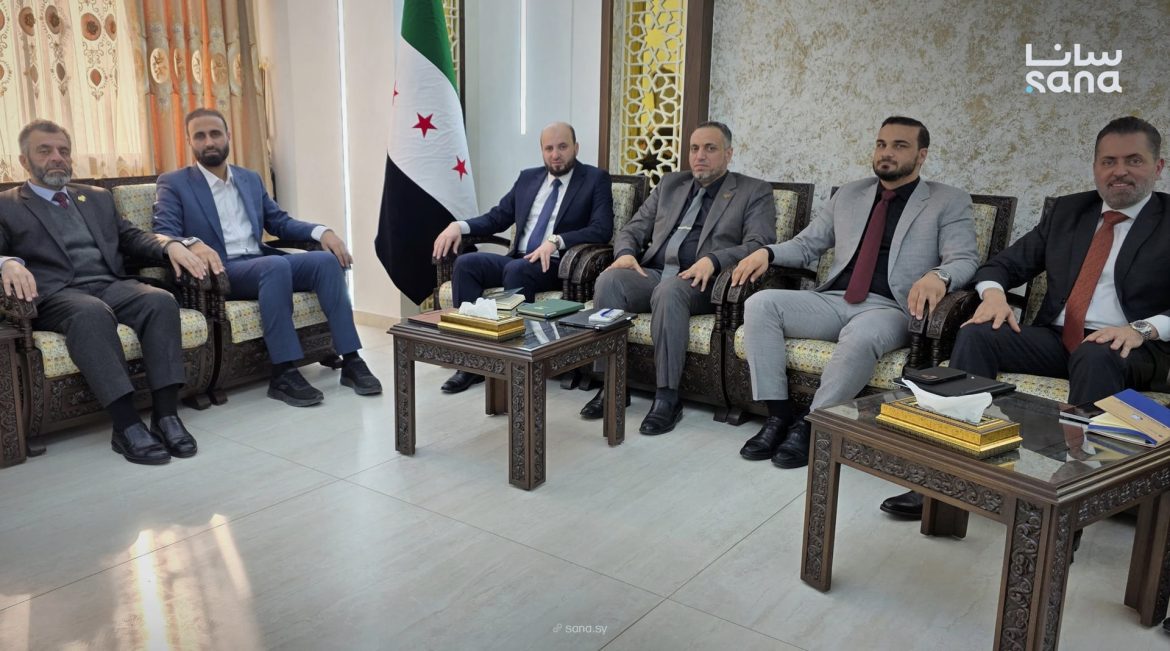 وزير الطاقة بيجتمع مع العميد العايش ليتدارس وضع الطاقة بالحسكة