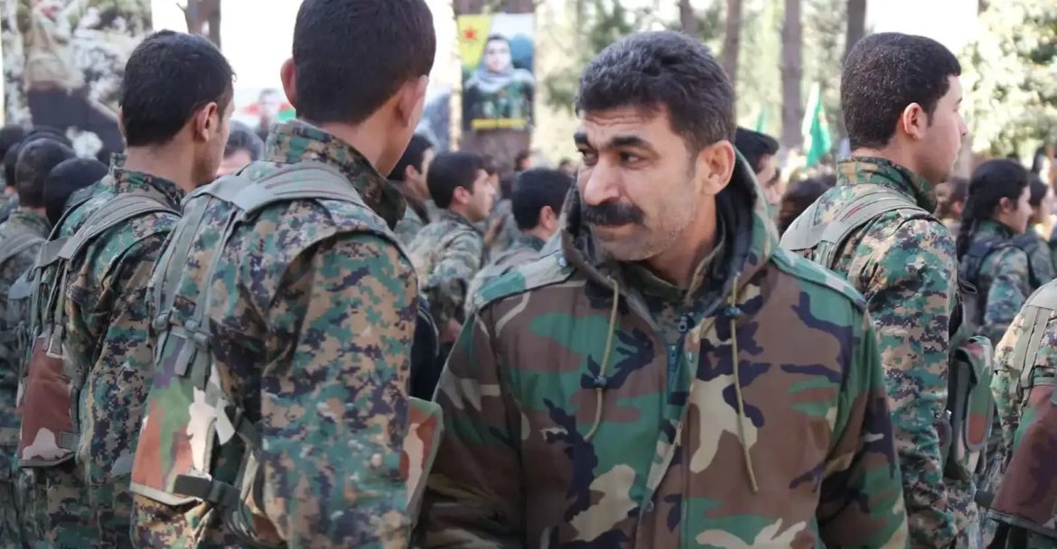 سوريا: تعيين سيبان حمو، قائد كوردي، نائب لوزير الدفاع بالمناطق الشرقية