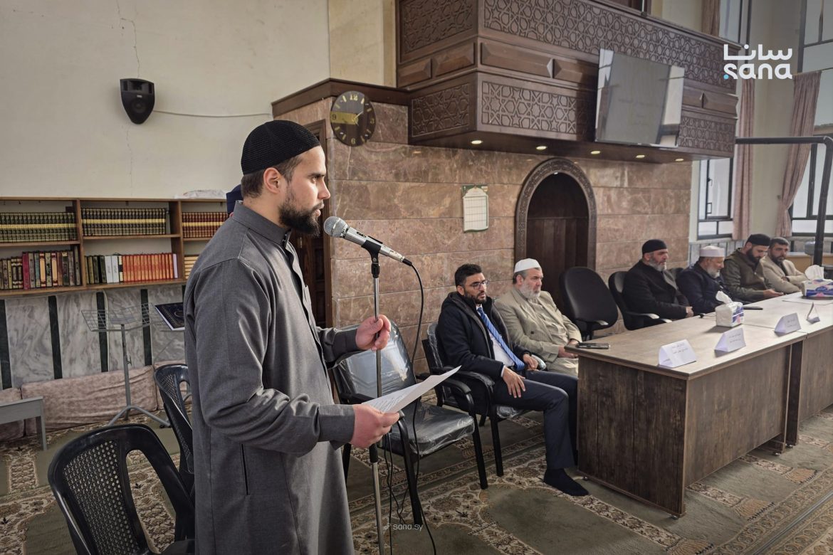 ملتقى رمضاني بسلمية جمع رجال الدين والمسؤولين مشان يوحدوا الخطاب