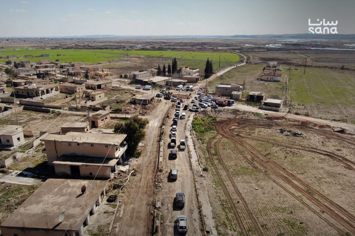 أهالي الشيوخ بريف حلب رجعوا ع بيوتهم بعد غياب 11 سنة