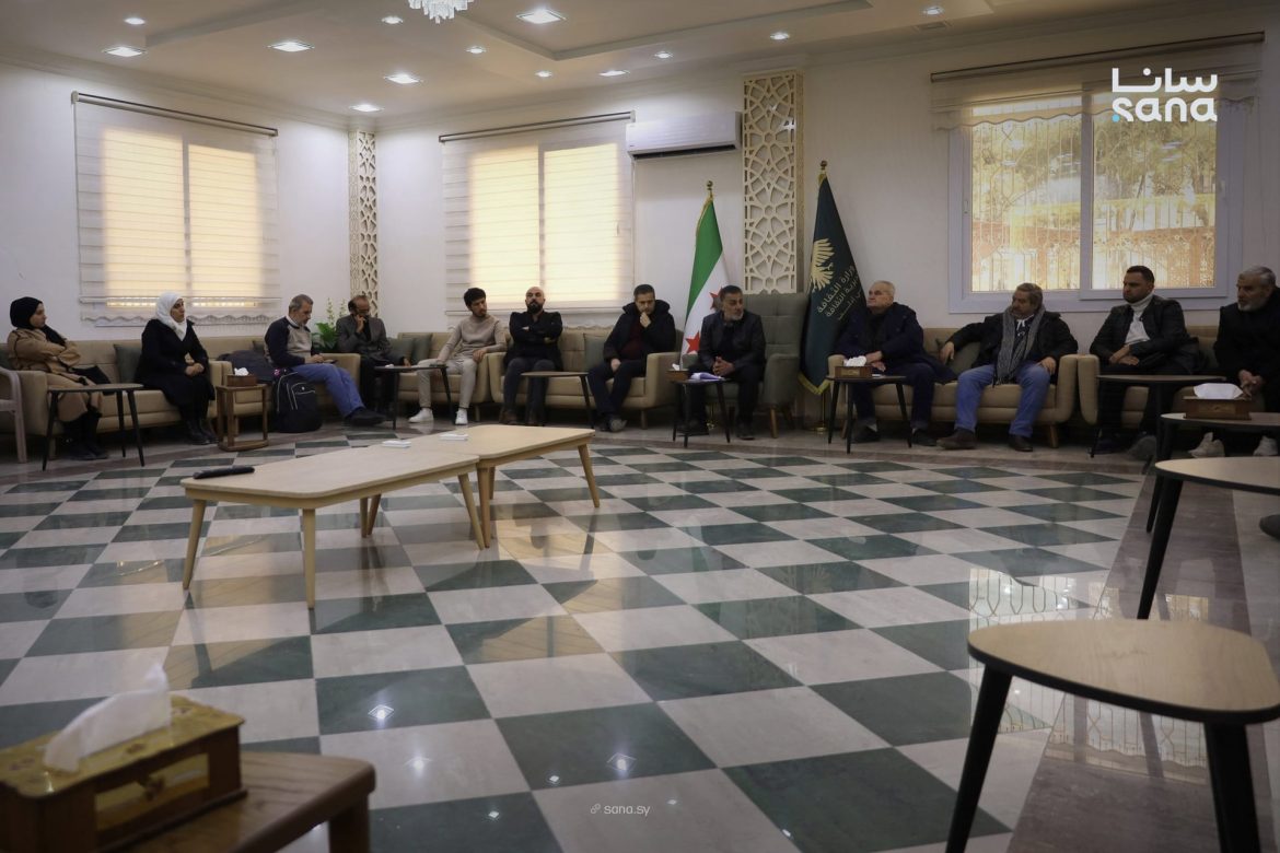 إدلب: محاضرة مهمة عم تبحث كيف يرجع المسرح بقوة