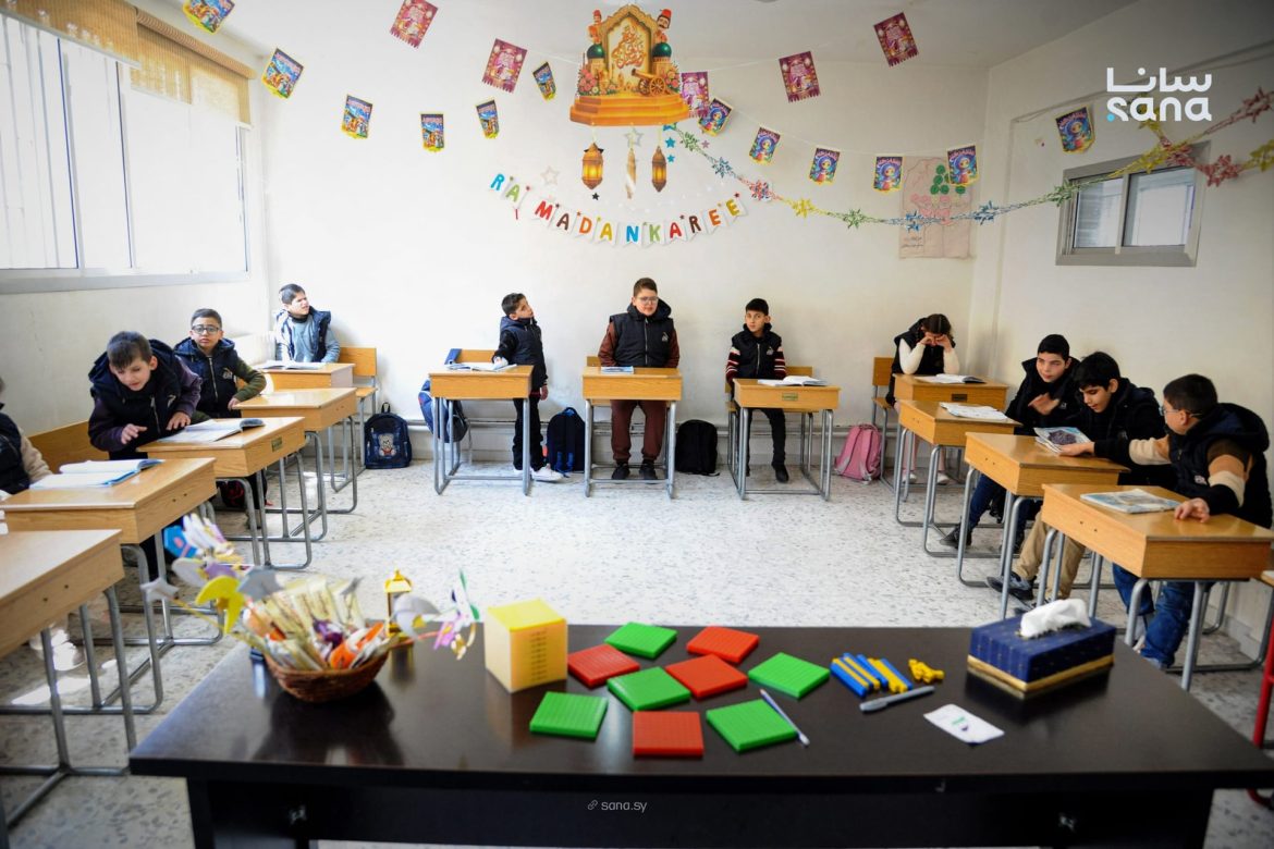 أول مسار إرشادي للمكفوفين انطلق بمعهد بسمة أمل بريف دمشق